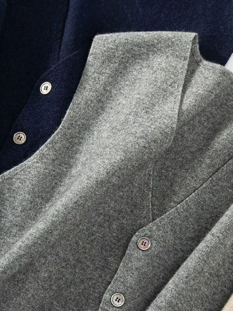 Men’s Cashmere Sweater – Vest Soft Luxury Knit